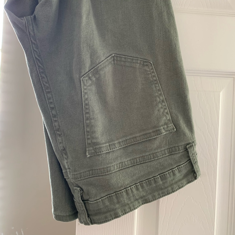 size 12 Dark Green GAP Jeggings